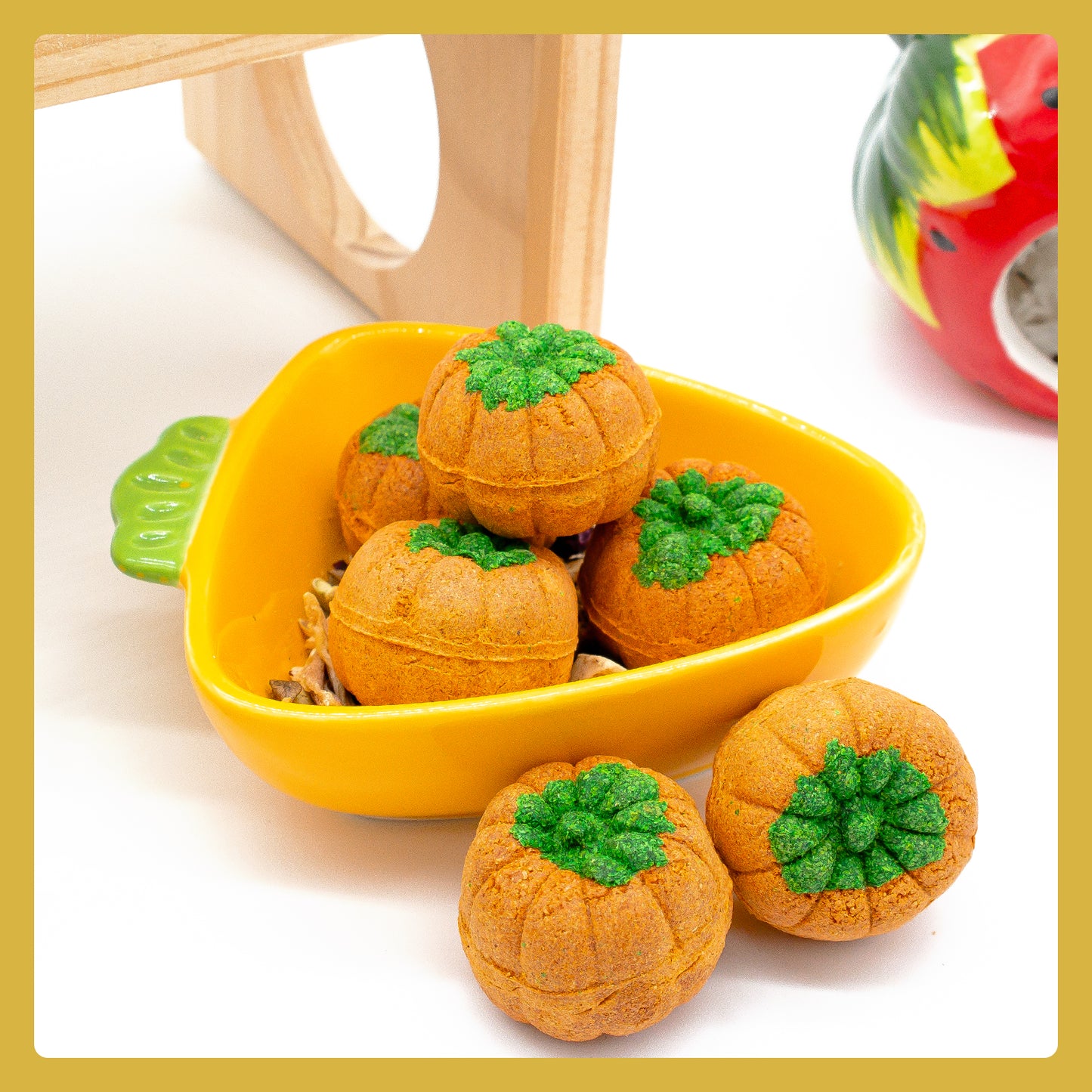 Pet Chew Treats Pumpkin-Shaped 10PCS for Small Animal | LIZBIREN®