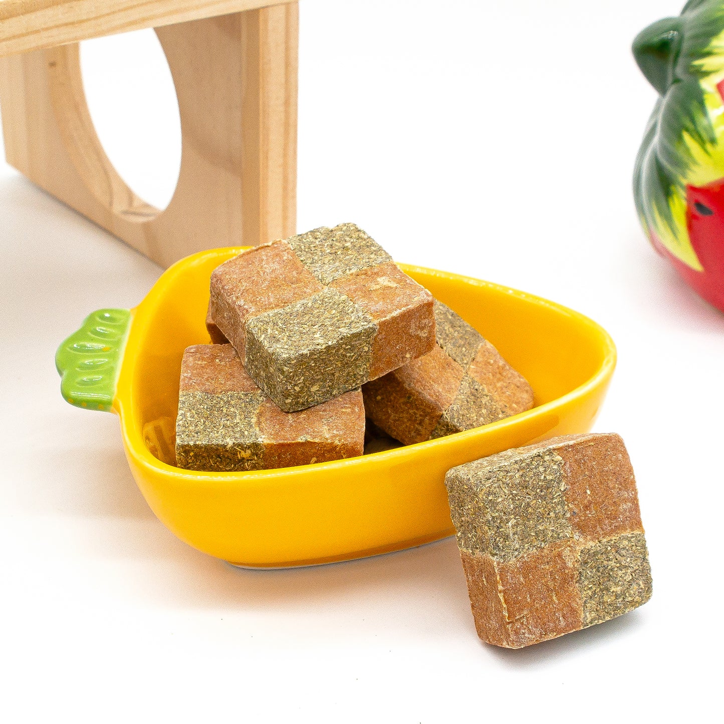 Pet Chew Treats Grass Cube 10PCS for Small Animal | LIZBIREN®