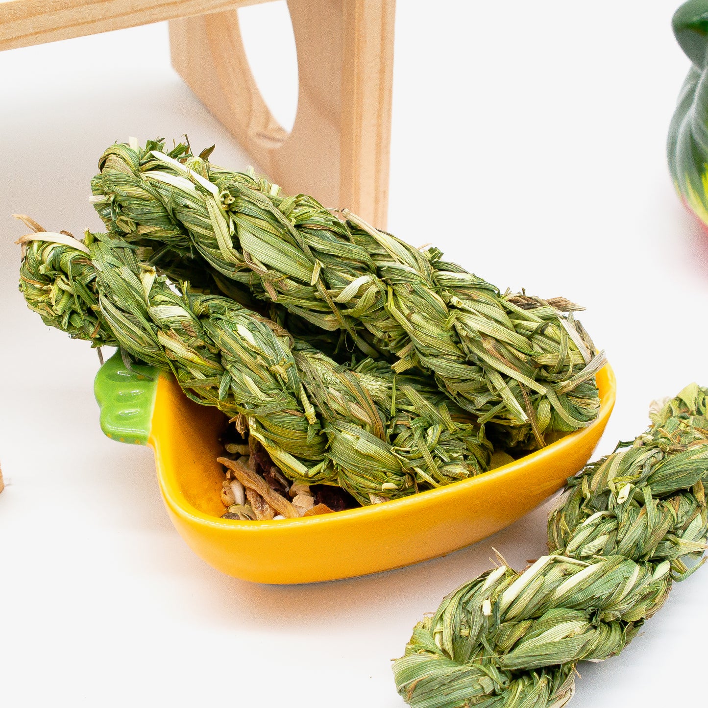 Pet Chew Treats Twist-Shaped 10PCS for Small Animal | LIZBIREN®