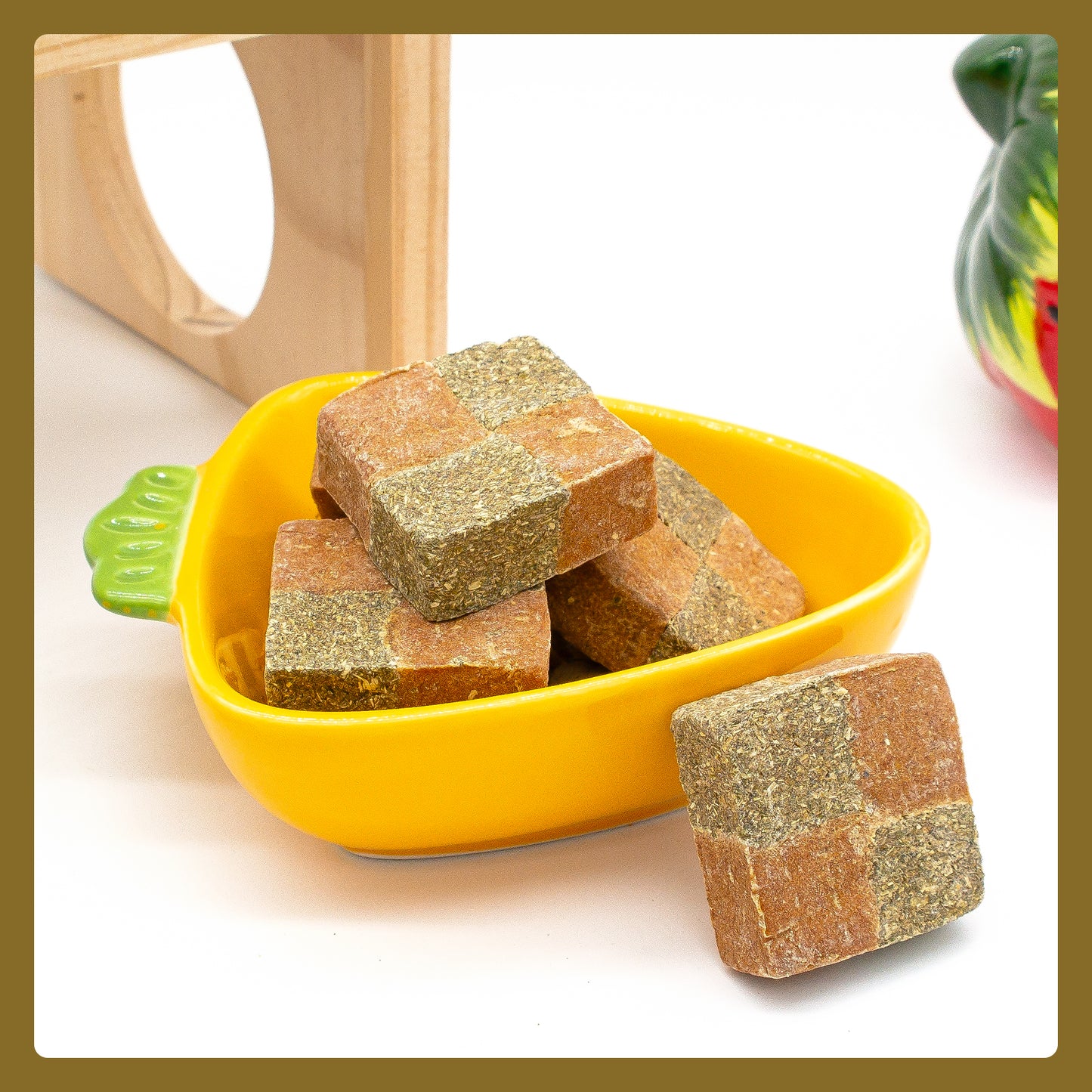 Pet Chew Treats Grass Cube 10PCS for Small Animal | LIZBIREN®
